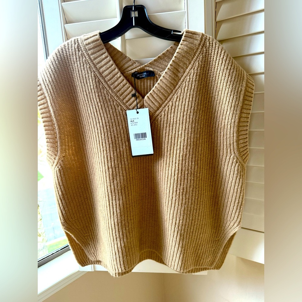 Women's Tan Sweater Vest